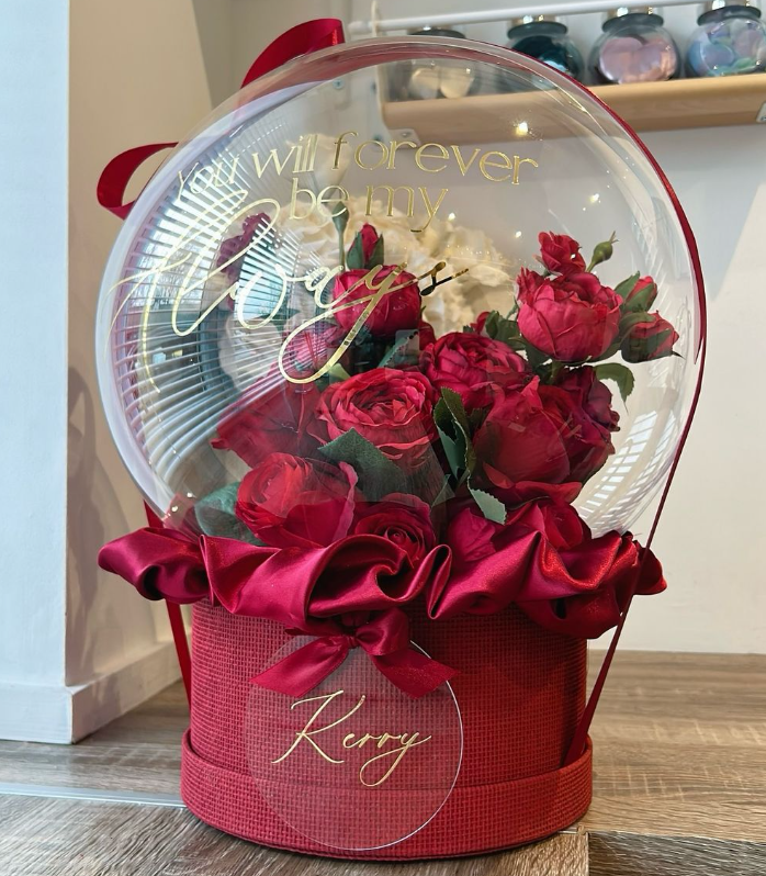 Personalised Ballooned Red Roses
